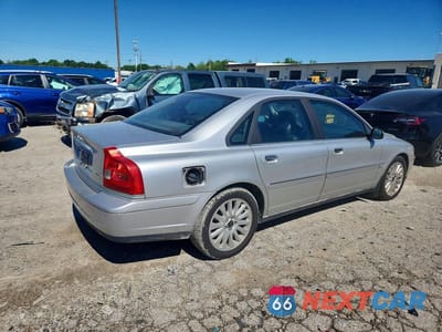Trzecie zdjęcie samochodu z tyłu: 2004 VOLVO S80 VIN:YV1TS92D341337638 - miniatura