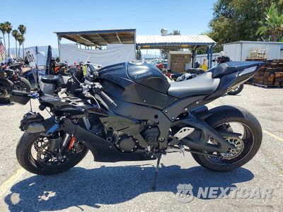 Trzecie zdjęcie samochodu z tyłu: 2025 KAWASAKI ZX1002 L VIN:JKBZXVL15SA018436 - miniatura