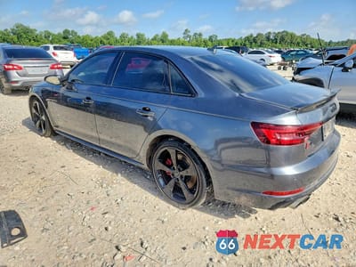 Drugie zdjęcie samochodu z przodu: 2018 AUDI S4 PRESTIGE VIN:WAUC4AF45JA065520 - miniatura