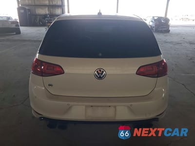Zdjęcie 6 z 12 samochodu: 2016 VOLKSWAGEN GOLF R VIN:WVWUF7AU5GW227749 - miniatura