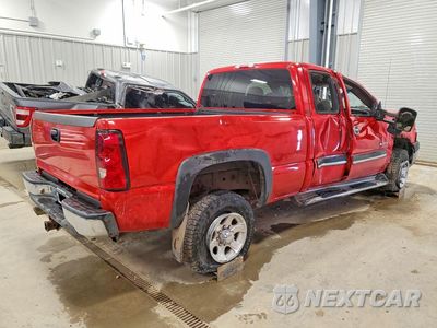 Trzecie zdjęcie samochodu z tyłu: 2003 CHEVROLET SILVERADO K2500 HEAVY DUTY VIN:1GCHK29U33E217175 - miniatura