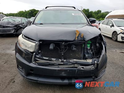 Piąte zdjęcie samochodu w środku: 2014 TOYOTA HIGHLANDER XLE VIN:5TDJKRFH4ES012639 - miniatura
