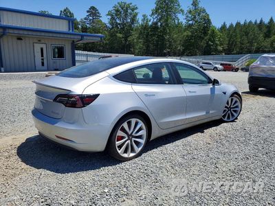 Trzecie zdjęcie samochodu z tyłu: 2018 TESLA MODEL 3 VIN:5YJ3E1EB7JF083329 - miniatura