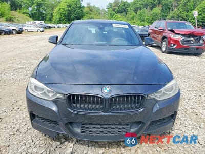Piąte zdjęcie samochodu w środku: 2014 BMW 335 XI VIN:WBA3B9G52ENR79492 - miniatura