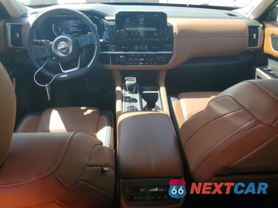 Zdjęcie 8 z 14 samochodu: 2024 NISSAN PATHFINDER PLATINUM VIN:5N1DR3DK4RC314956 - miniatura