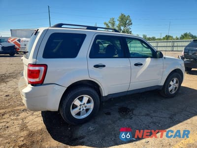 Trzecie zdjęcie samochodu z tyłu: 2010 FORD ESCAPE XLT VIN:1FMCU0D72AKC65366 - miniatura