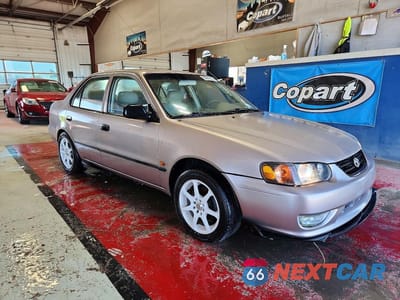 Czwarte zdjęcie samochodu z boku: 1998 TOYOTA COROLLA VE VIN:1NXBR12E7WZ089821 - miniatura