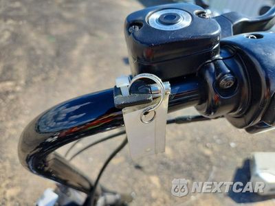 Zdjęcie 8 z 9 samochodu: 2006 HARLEY-DAVIDSON FXSTBI VIN:1HD1JAB196Y081196 - miniatura