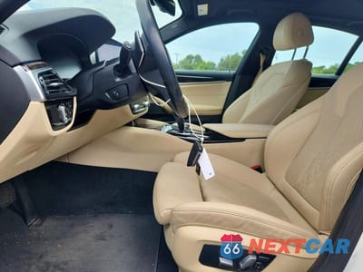Zdjęcie 7 z 12 samochodu: 2022 BMW 530 I VIN:WBA53BH06NCL01985 - miniatura