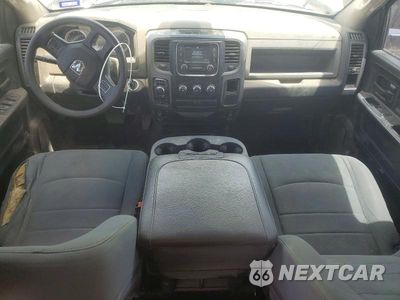 Zdjęcie 8 z 12 samochodu: 2018 RAM 1500 ST VIN:1C6RR7KT0JS147719 - miniatura