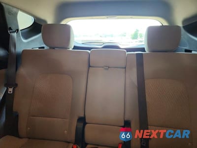 Zdjęcie 10 z 13 samochodu: 2017 HYUNDAI SANTA FE SPORT 2.4L VIN:5XYZTDLB3HG452145 - miniatura