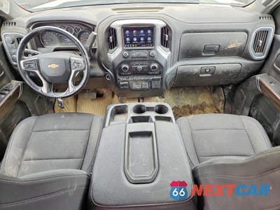 Zdjęcie 8 z 12 samochodu: 2021 CHEVROLET SILVERADO K1500 LT VIN:1GCUYDED7MZ195593 - miniatura