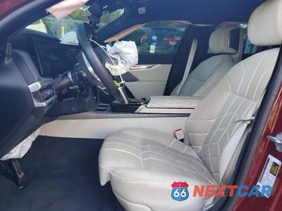 Zdjęcie 7 z 12 samochodu: 2024 BMW 740 I VIN:WBA23EH03RCS10960 - miniatura