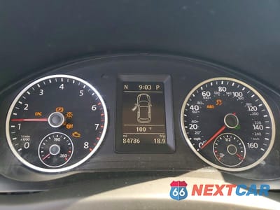 Zdjęcie 9 z 13 samochodu: 2015 VOLKSWAGEN TIGUAN S VIN:WVGBV7AX6FW556006 - miniatura
