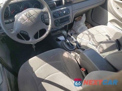 Zdjęcie 8 z 12 samochodu: 2005 CHRYSLER SEBRING VIN:1C3EL46X75N692474 - miniatura
