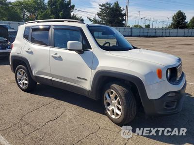 Czwarte zdjęcie samochodu z boku: 2017 JEEP RENEGADE LATITUDE VIN:ZACCJBBB9HPG13079 - miniatura