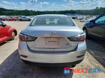 Zdjęcie 6 z 12 samochodu: 2018 TOYOTA YARIS IA BASE VIN:3MYDLBYV9JY328045 - miniatura