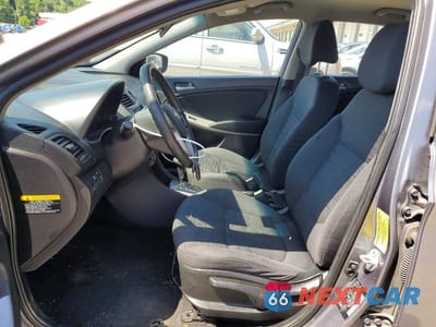Zdjęcie 7 z 13 samochodu: 2015 HYUNDAI ACCENT GS VIN:KMHCT5AE3FU230558 - miniatura