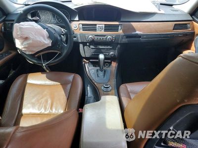 Zdjęcie 8 z 13 samochodu: 2009 BMW 335 XI VIN:WBAPL33549A404311 - miniatura