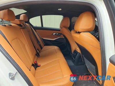Zdjęcie 10 z 12 samochodu: 2023 BMW 330XE VIN:3MW39FS09P8D31613 - miniatura