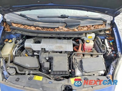 Zdjęcie 11 z 12 samochodu: 2011 TOYOTA PRIUS THREE VIN:JTDKN3DU4B5304205 - miniatura