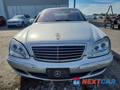 Piąte zdjęcie samochodu w środku: 2004 MERCEDES-BENZ S 430 VIN:WDBNG70J24A387880 - miniatura