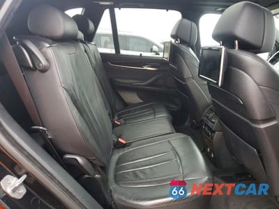 Zdjęcie 11 z 13 samochodu: 2014 BMW X5 XDRIVE50I VIN:5UXKR6C52E0J72920 - miniatura