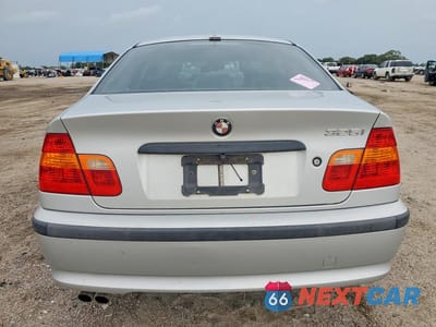 Zdjęcie 6 z 13 samochodu: 2005 BMW 325 I VIN:WBAEV33425KW15911 - miniatura