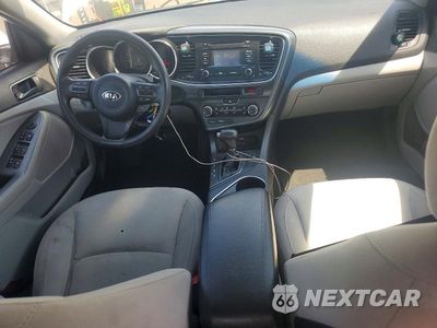 Zdjęcie 8 z 12 samochodu: 2015 KIA OPTIMA LX VIN:5XXGM4A77FG357771 - miniatura