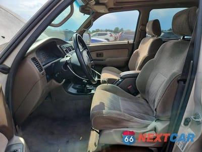 Zdjęcie 7 z 12 samochodu: 1998 TOYOTA 4RUNNER VIN:JT3HN86R6W0190439 - miniatura