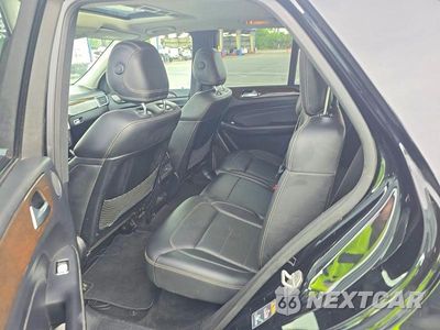 Zdjęcie 6 z 13 samochodu: 2015 MERCEDES-BENZ ML 350 VIN:4JGDA5JB7FA557255 - miniatura