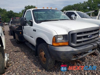 Czwarte zdjęcie samochodu z boku: 2000 FORD F350 SUPER DUTY VIN:1FDWF37F4YED04513 - miniatura