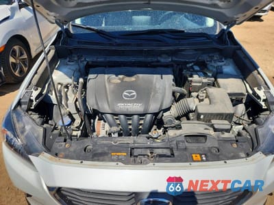 Zdjęcie 11 z 12 samochodu: 2016 MAZDA CX-3 TOURING VIN:JM1DKBC77G0119853 - miniatura