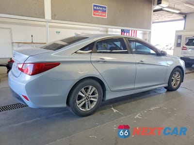 Trzecie zdjęcie samochodu z tyłu: 2014 HYUNDAI SONATA GLS VIN:5NPEB4AC1EH906930 - miniatura