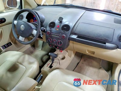 Zdjęcie 8 z 12 samochodu: 2005 VOLKSWAGEN NEW BEETLE GLS VIN:3VWCM31Y25M316878 - miniatura