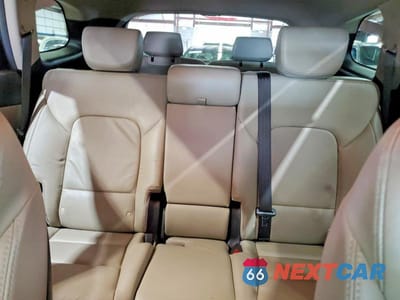 Zdjęcie 10 z 13 samochodu: 2017 HYUNDAI SANTA FE SE VIN:KM8SNDHF8HU169306 - miniatura