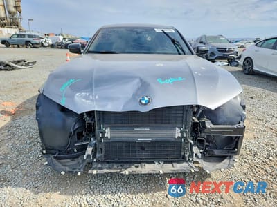 Piąte zdjęcie samochodu w środku: 2023 BMW 330XI VIN:3MW89FF05P8D69095 - miniatura
