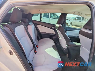 Zdjęcie 10 z 13 samochodu: 2020 TOYOTA PRIUS LE VIN:JTDKARFU2L3126481 - miniatura