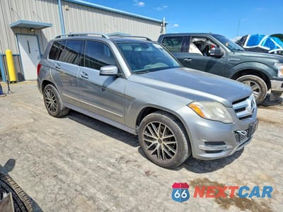 Czwarte zdjęcie samochodu z boku: 2014 MERCEDES-BENZ GLK 250 BLUETEC VIN:WDCGG0EB1EG181932 - miniatura