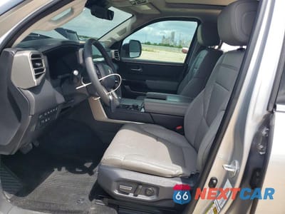 Zdjęcie 7 z 13 samochodu: 2023 TOYOTA SEQUOIA LIMITED VIN:7SVAAABA0PX005705 - miniatura