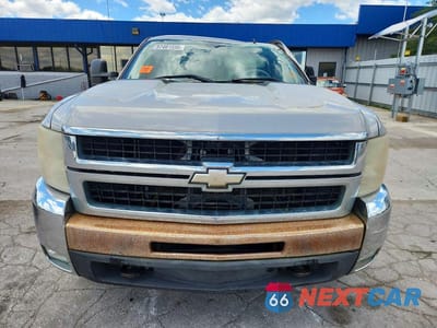Piąte zdjęcie samochodu w środku: 2007 CHEVROLET SILVERADO C2500 HEAVY DUTY VIN:1GCHC29K37E585602 - miniatura