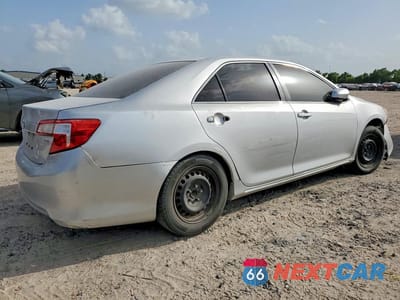 Trzecie zdjęcie samochodu z tyłu: 2014 TOYOTA CAMRY LE VIN:4T4BF1FK8ER416580 - miniatura
