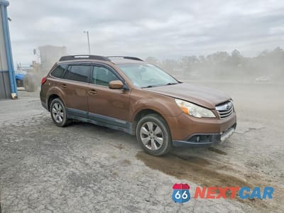 Czwarte zdjęcie samochodu z boku: 2011 SUBARU OUTBACK 2.5I LIMITED VIN:4S4BRCKC1B3383368 - miniatura