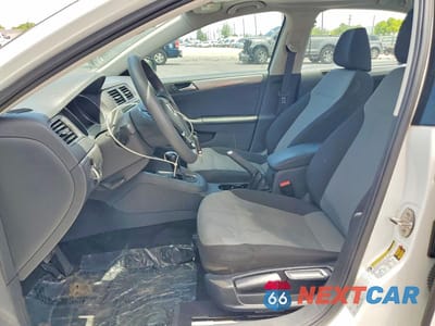 Zdjęcie 7 z 12 samochodu: 2017 VOLKSWAGEN JETTA S VIN:3VW2B7AJ9HM322192 - miniatura