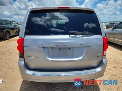 Zdjęcie 6 z 13 samochodu: 2017 DODGE GRAND CARAVAN SXT VIN:2C4RDGCG2HR791548 - miniatura