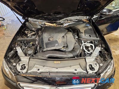 Zdjęcie 11 z 13 samochodu: 2020 MERCEDES-BENZ E 350 4MATIC VIN:WDDZF8EB6LA751042 - miniatura