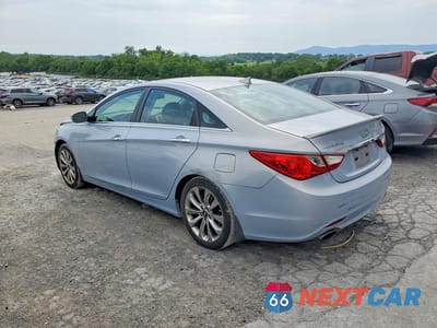 Drugie zdjęcie samochodu z przodu: 2013 HYUNDAI SONATA SE VIN:5NPEC4AC8DH808277 - miniatura