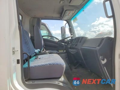 Zdjęcie 10 z 12 samochodu: 2023 CHEVROLET 4500HD BOX TRUCK VIN:JALCDW166P7013861 - miniatura