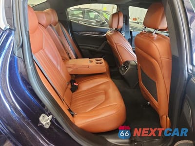 Zdjęcie 10 z 12 samochodu: 2018 MASERATI GHIBLI S VIN:ZAM57YTL7J1293294 - miniatura