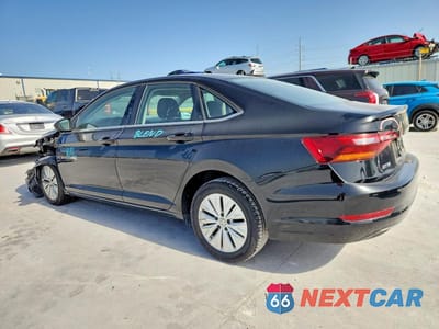 Drugie zdjęcie samochodu z przodu: 2019 VOLKSWAGEN JETTA VIN:3VWC57BU0KM070649 - miniatura
